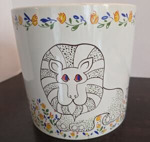 Vtg 1976 Ceramic Safari Lion Planter Or Utensil Caddy Seymour Mann 6.25 Inch